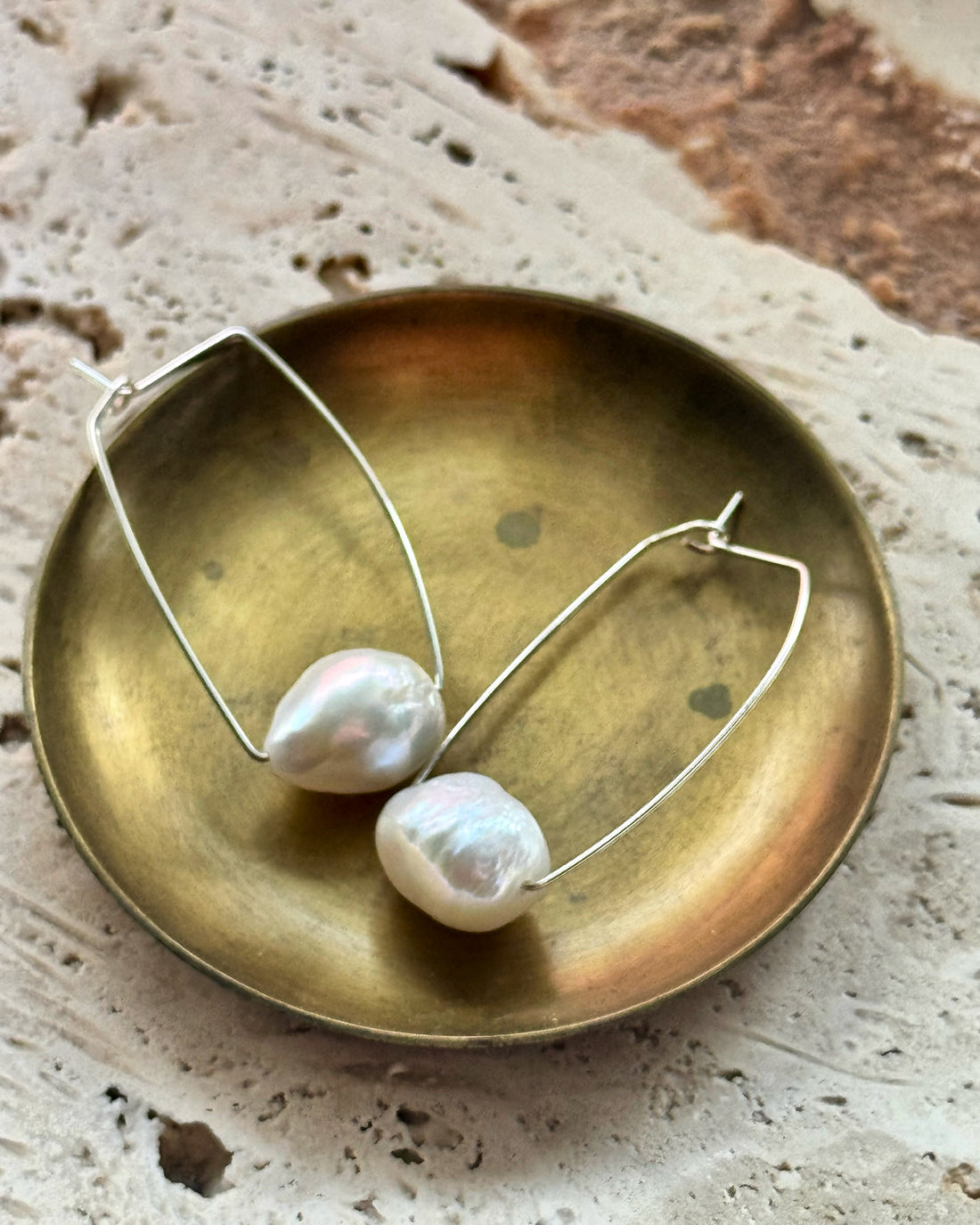Why Freshwater Pearls Are the Ultimate Everyday Accessory